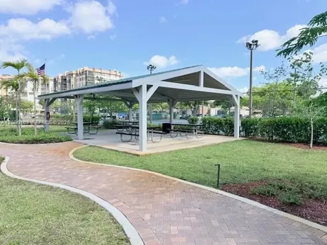 1400 Saint Charles Place Pembroke Pines FL 33026