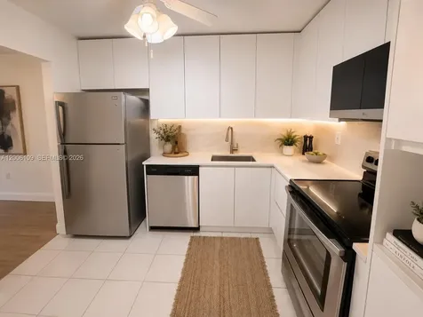 1400 Saint Charles Place Pembroke Pines FL 33026
