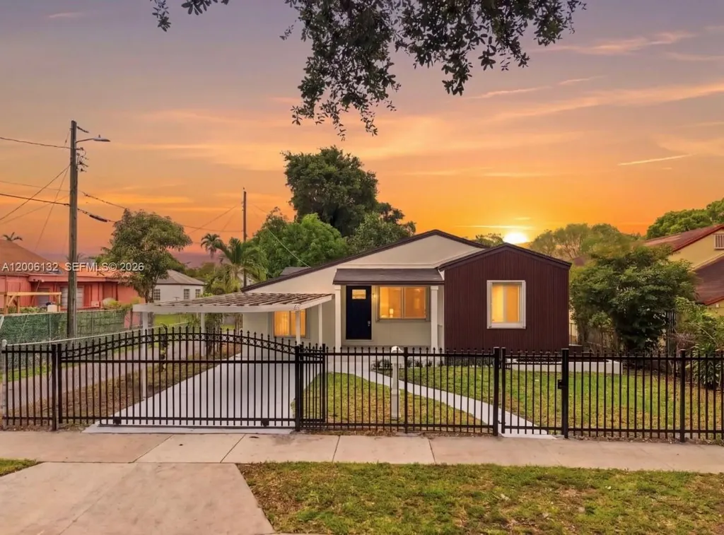 4711 NW 11th Avenue Miami FL 33127
