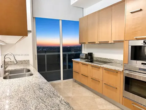 15811 Collins Avenue Sunny Isles Beach FL 33160
