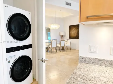 15811 Collins Avenue Sunny Isles Beach FL 33160