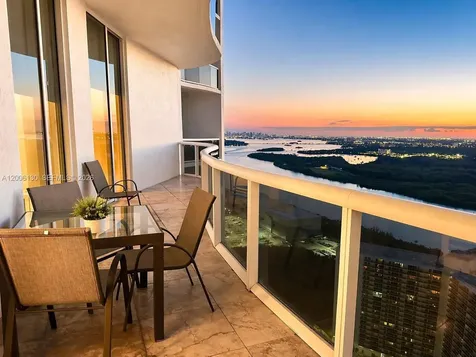 15811 Collins Avenue Sunny Isles Beach FL 33160