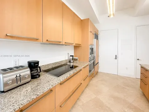 15811 Collins Avenue Sunny Isles Beach FL 33160