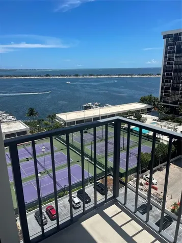 1901 Brickell Avenue Miami FL 33129