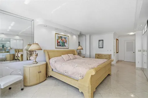 9801 Collins Avenue Bal Harbour FL 33154