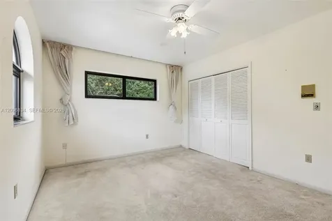 7885 SW 179th Terrace Palmetto Bay FL 33157