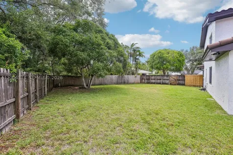 7885 SW 179th Terrace Palmetto Bay FL 33157