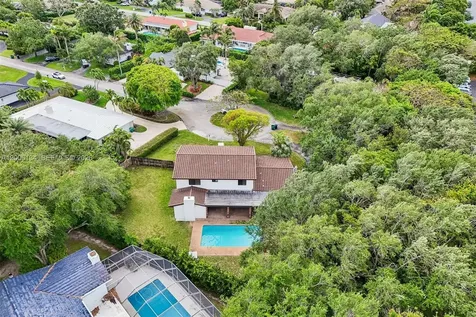 7885 SW 179th Terrace Palmetto Bay FL 33157