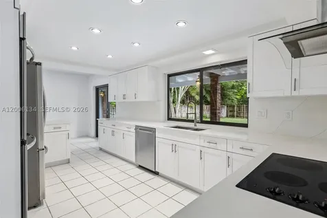 7885 SW 179th Terrace Palmetto Bay FL 33157