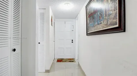 4000 NW 44th Avenue Lauderdale Lakes FL 33319