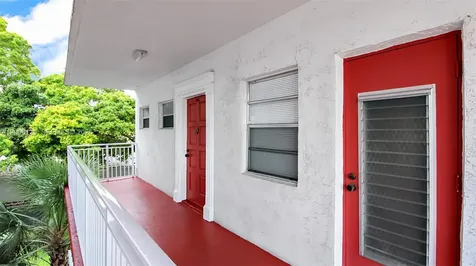 4000 NW 44th Avenue Lauderdale Lakes FL 33319