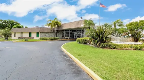 4000 NW 44th Avenue Lauderdale Lakes FL 33319
