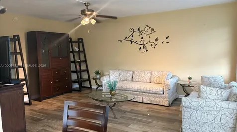 1044 Harwood D Deerfield Beach FL 33442