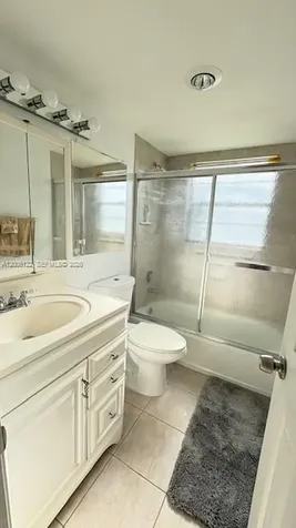 1044 Harwood D Deerfield Beach FL 33442