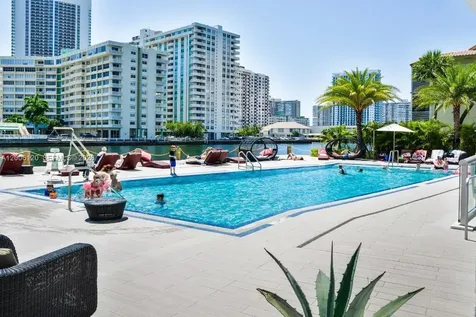 2602 E Hallandale Beach Boulevard Hallandale Beach FL 33009