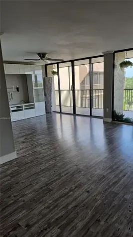 2816 N 46th Avenue Hollywood FL 33021