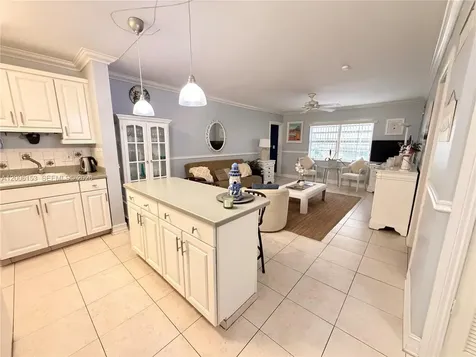 1520 Mckinley Street Hollywood FL 33020