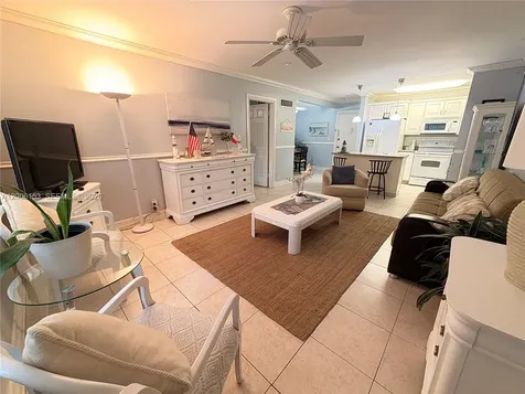 1520 Mckinley Street Hollywood FL 33020