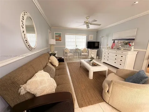 1520 Mckinley Street Hollywood FL 33020