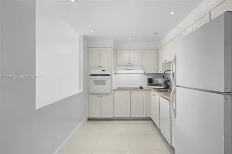 19390 Collins Avenue Sunny Isles Beach FL 33160