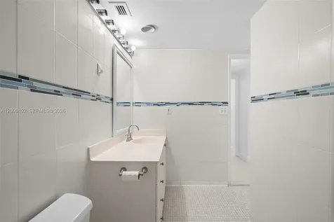 19390 Collins Avenue Sunny Isles Beach FL 33160