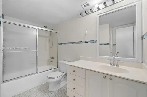 19390 Collins Avenue Sunny Isles Beach FL 33160