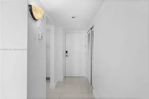 19390 Collins Avenue Sunny Isles Beach FL 33160