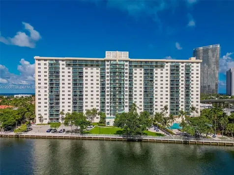 19390 Collins Avenue Sunny Isles Beach FL 33160