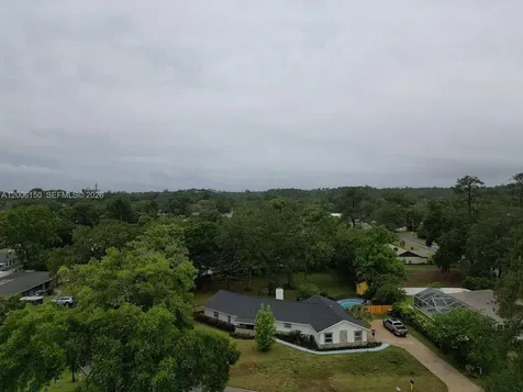 2020 NE 11th Place Ocala FL 34470