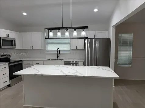 2020 NE 11th Place Ocala FL 34470