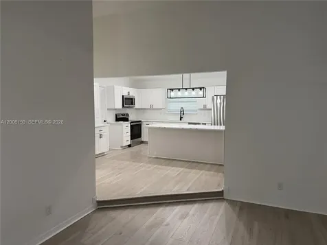 2020 NE 11th Place Ocala FL 34470