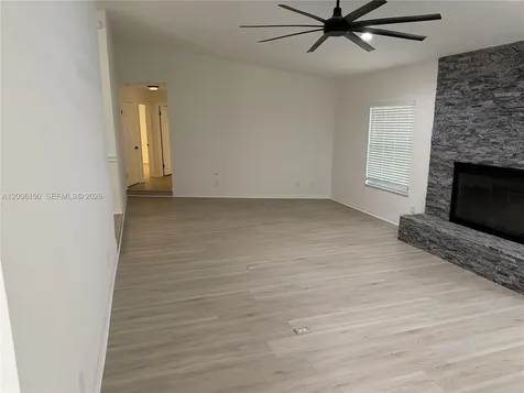 2020 NE 11th Place Ocala FL 34470