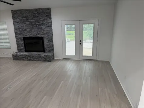 2020 NE 11th Place Ocala FL 34470