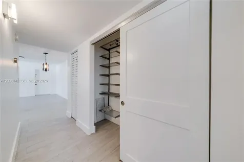 8048 SW 80 Avenue Miami FL 33143