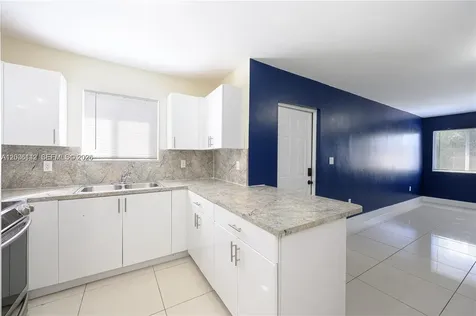 4477 NW 23rd Avenue Miami FL 33142