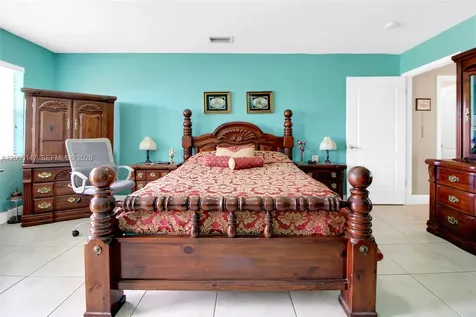14557 SW 160th Street Miami FL 33177