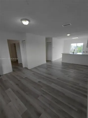 5435 W 24th Avenue Hialeah FL 33016
