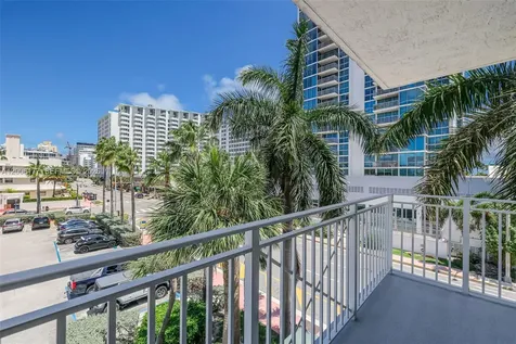 2642 Collins Avenue Miami Beach FL 33140