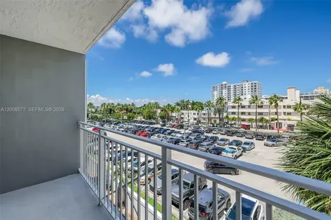 2642 Collins Avenue Miami Beach FL 33140