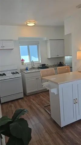 9270 E Bay Harbor Drive Bay Harbor Islands FL 33154