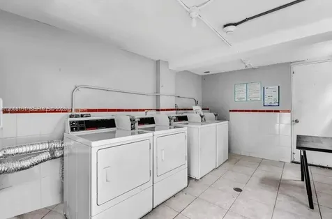 9270 E Bay Harbor Drive Bay Harbor Islands FL 33154