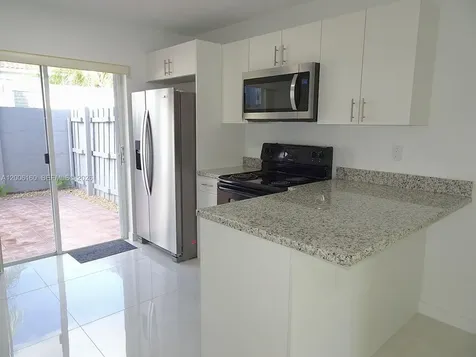 7921 SW 152 Avenue Miami FL 33193