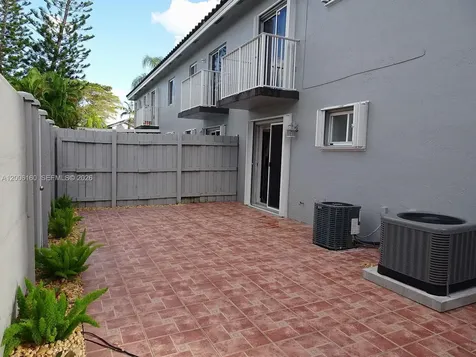 7921 SW 152 Avenue Miami FL 33193