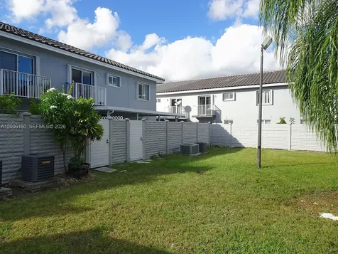 7921 SW 152 Avenue Miami FL 33193