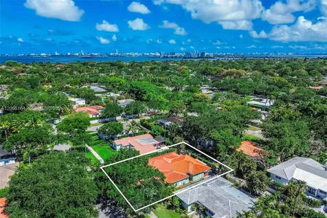 866 NE 99th Street Miami Shores FL 33138