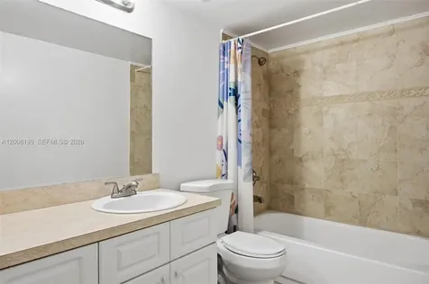 183 Lakeview Drive Weston FL 33326