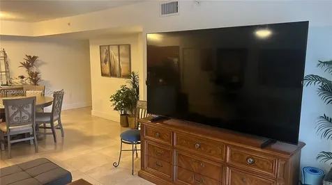 4320 NW 107th Avenue Doral FL 33178