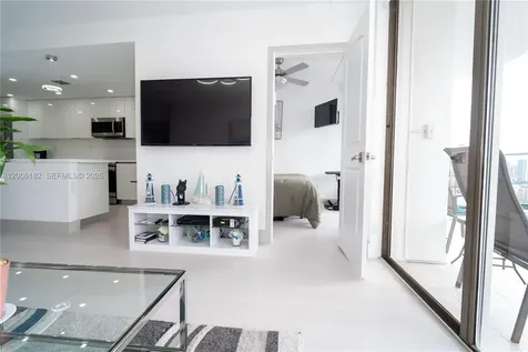 19707 Turnberry Way Aventura FL 33180