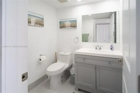 19707 Turnberry Way Aventura FL 33180