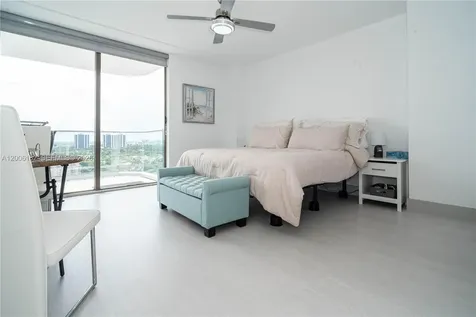 19707 Turnberry Way Aventura FL 33180